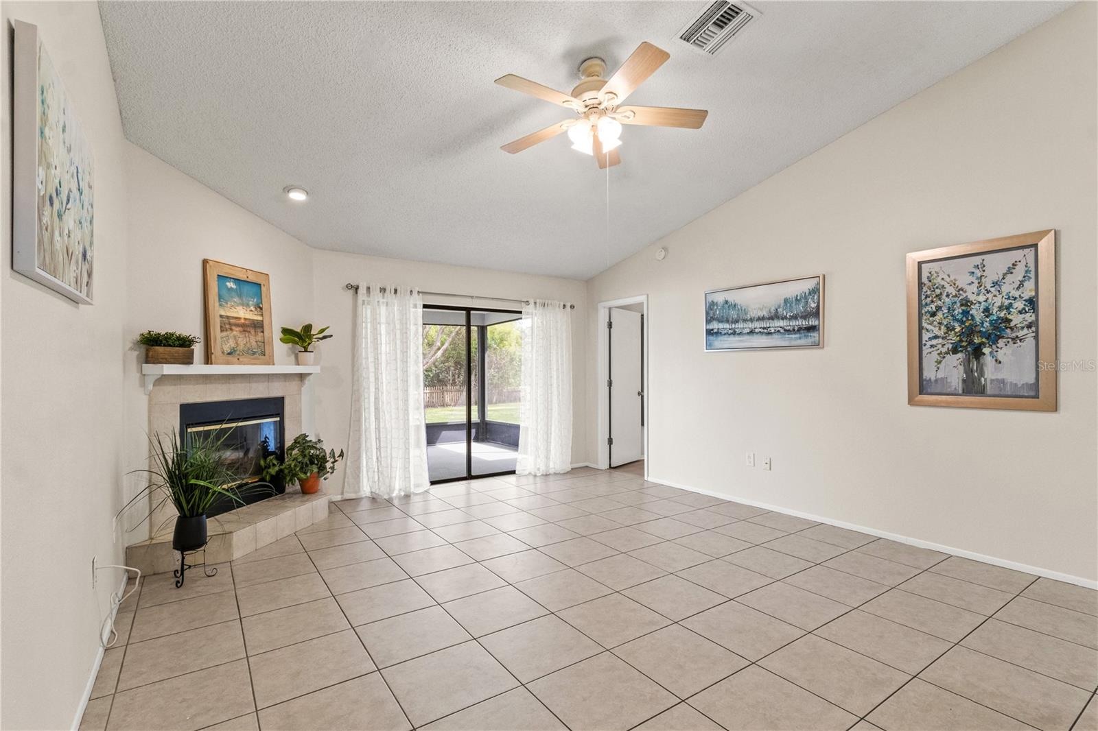 Image 10 of 47 For 1637 Elk Spring Drive