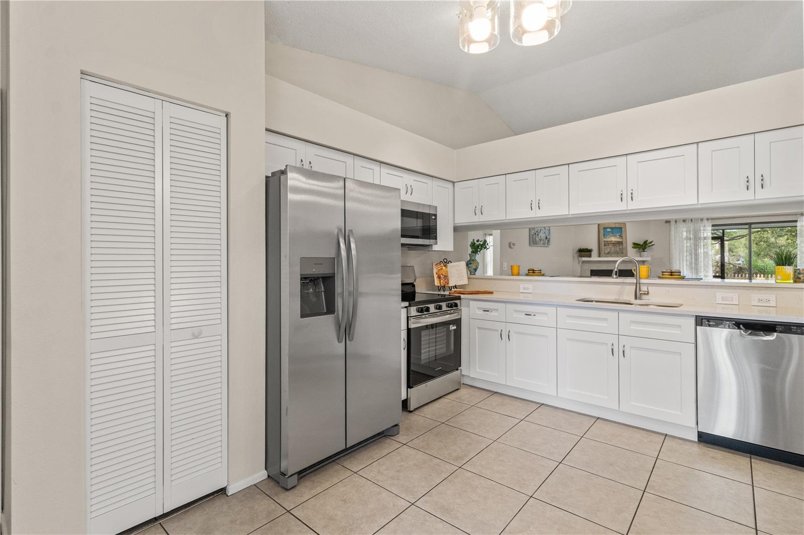 Image 17 of 47 For 1637 Elk Spring Drive