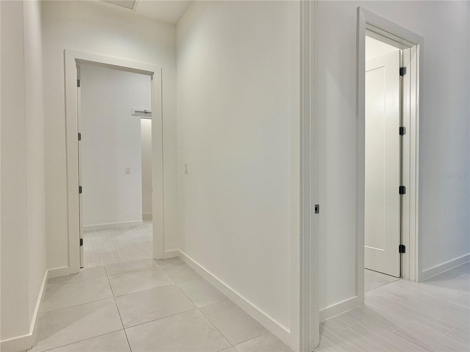 Image 20 of 80 For 920 Osceola Avenue 804