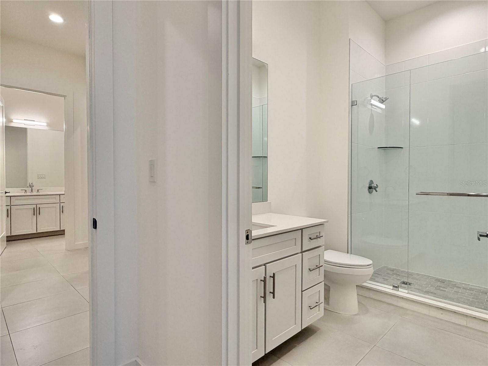 Image 22 of 80 For 920 Osceola Avenue 804