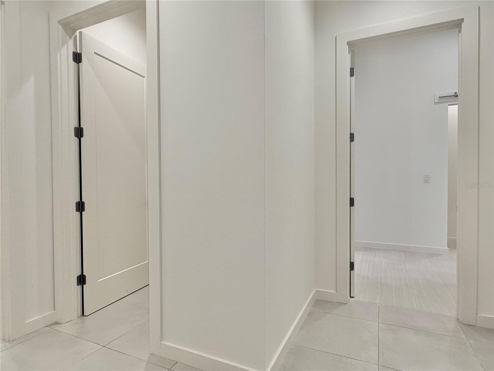 Image 30 of 80 For 920 Osceola Avenue 804