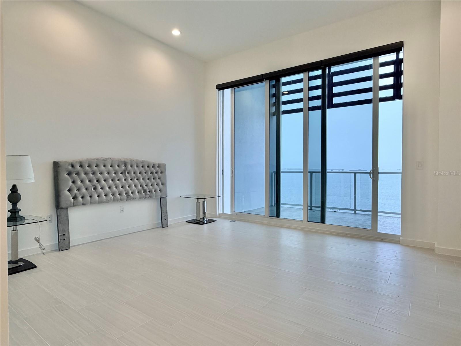 Image 32 of 80 For 920 Osceola Avenue 804