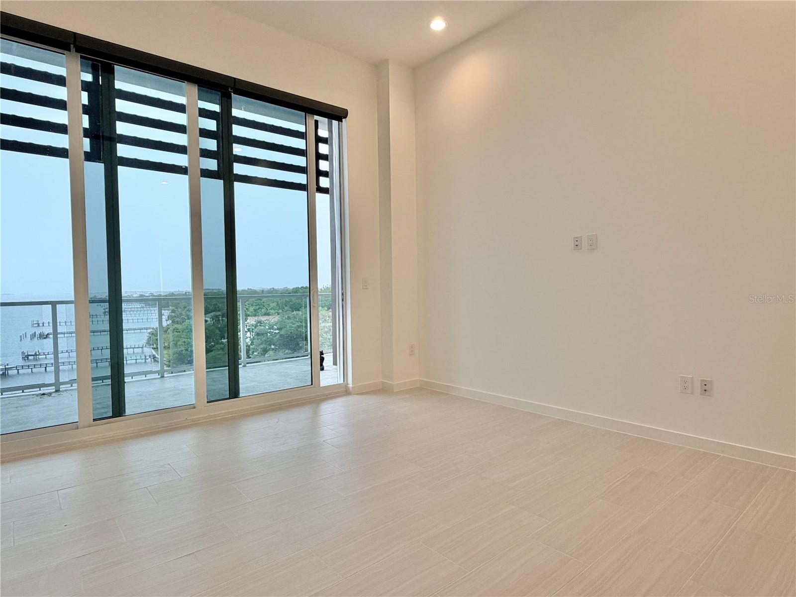 Image 35 of 80 For 920 Osceola Avenue 804