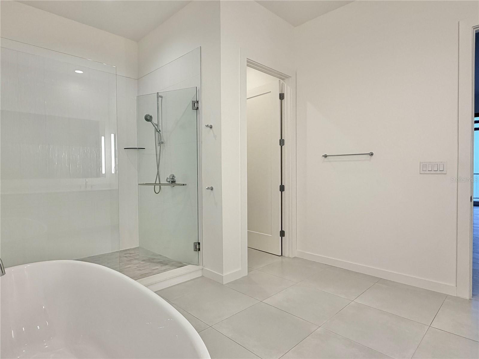 Image 47 of 80 For 920 Osceola Avenue 804