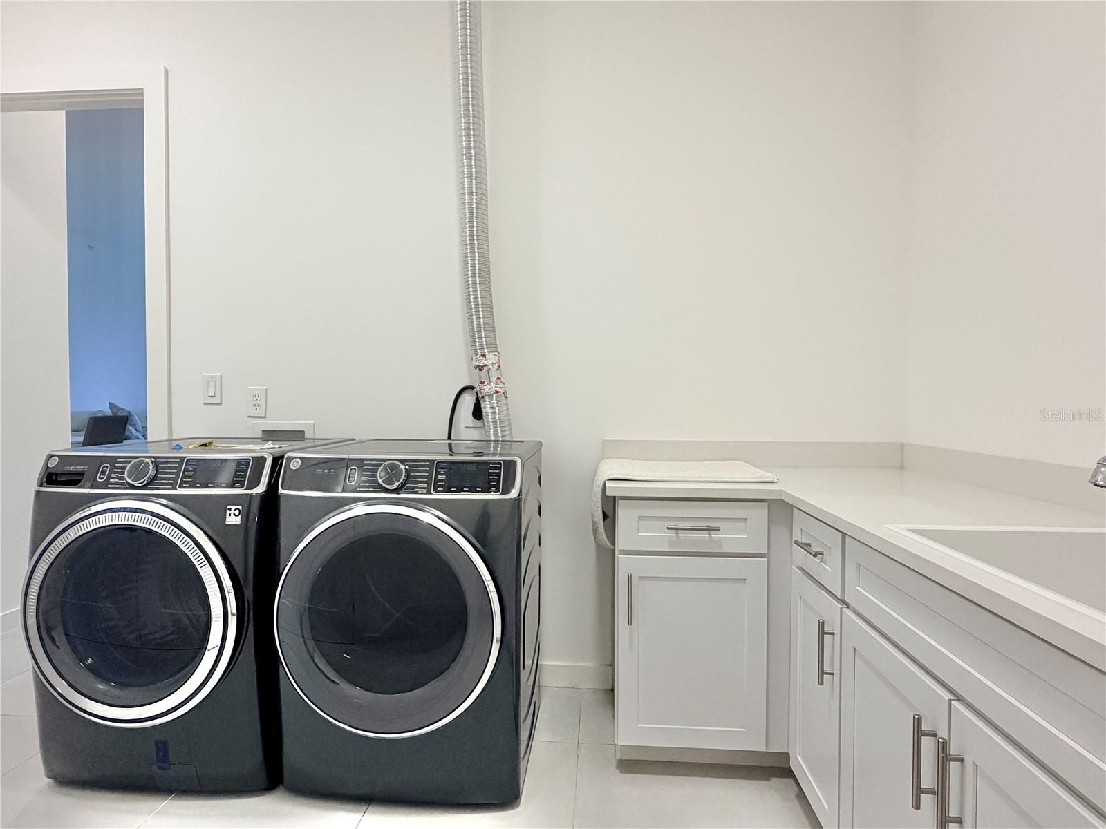 Image 55 of 80 For 920 Osceola Avenue 804