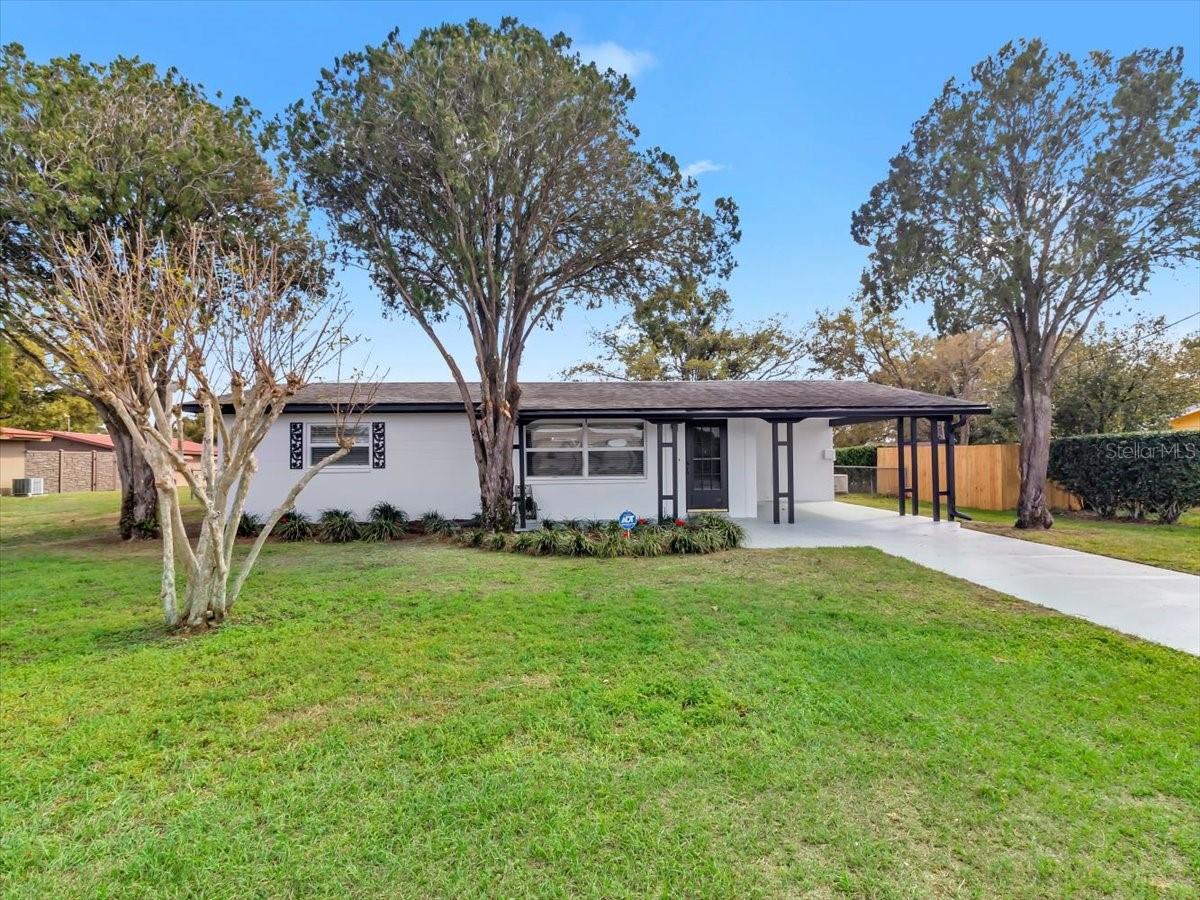 Image 2 of 36 For 37136 Mandarin Avenue