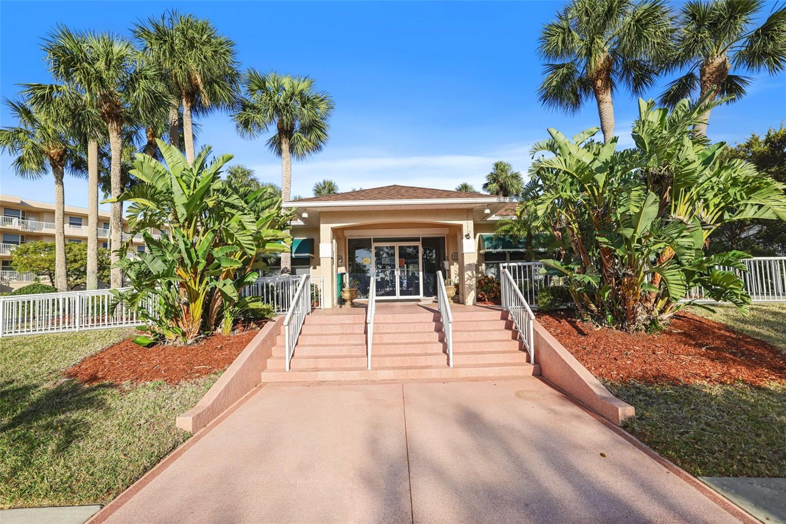 Image 42 of 45 For 6399 Shoreline Drive 4305