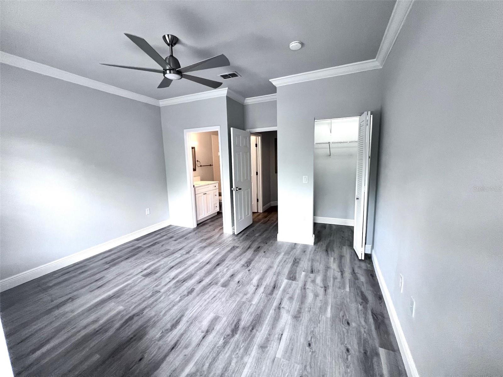 Image 42 of 57 For 2250 Portofino Place 23-023