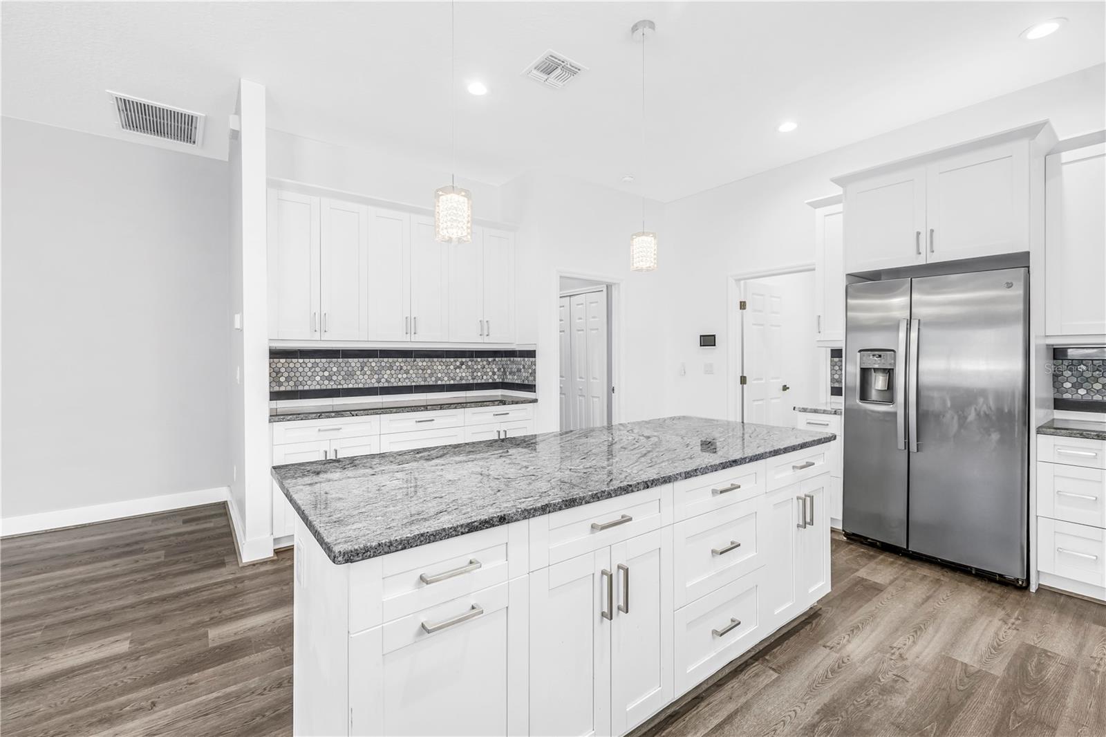 Image 14 of 43 For 4320 56th Avenue N