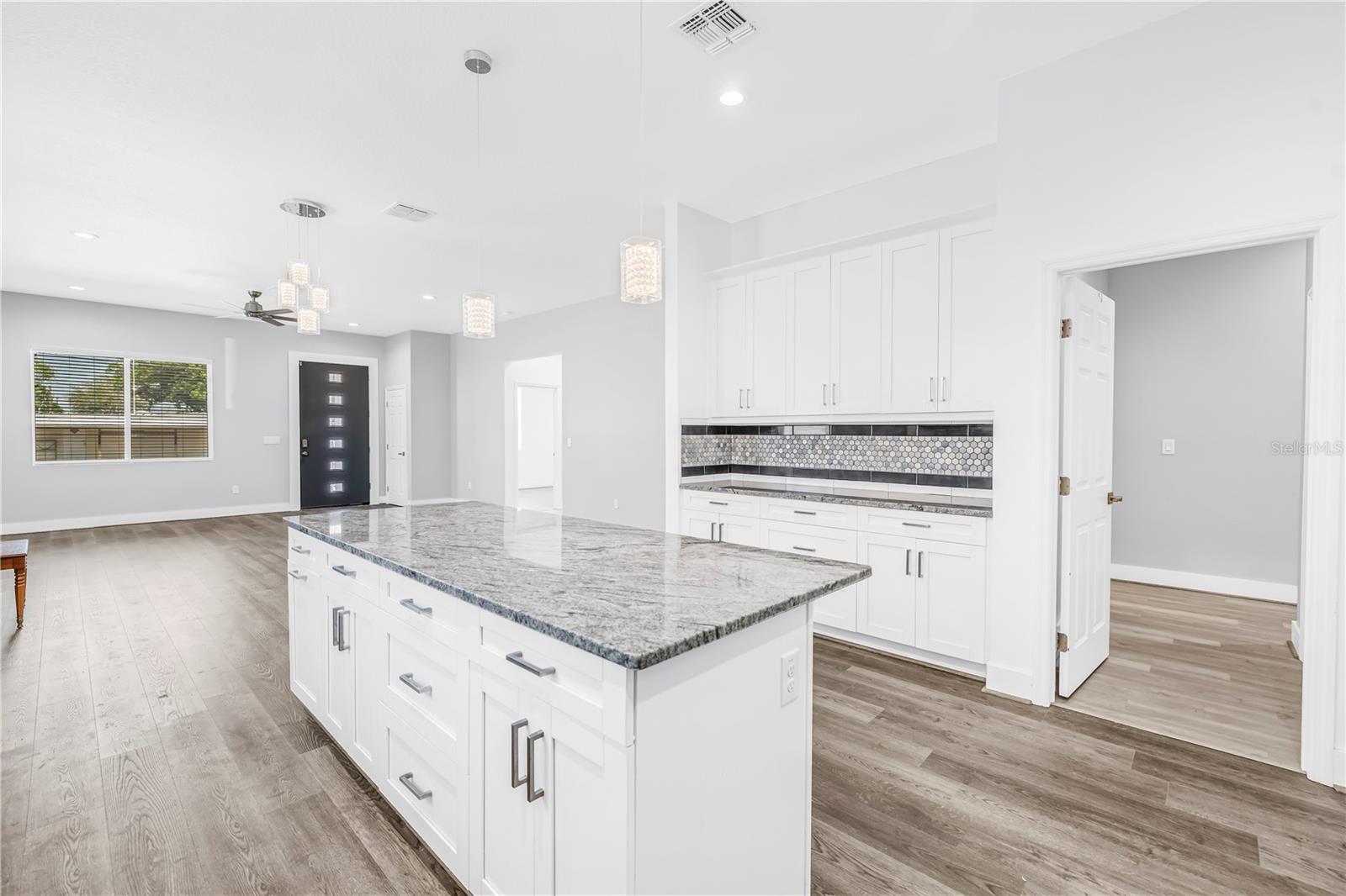 Image 15 of 43 For 4320 56th Avenue N