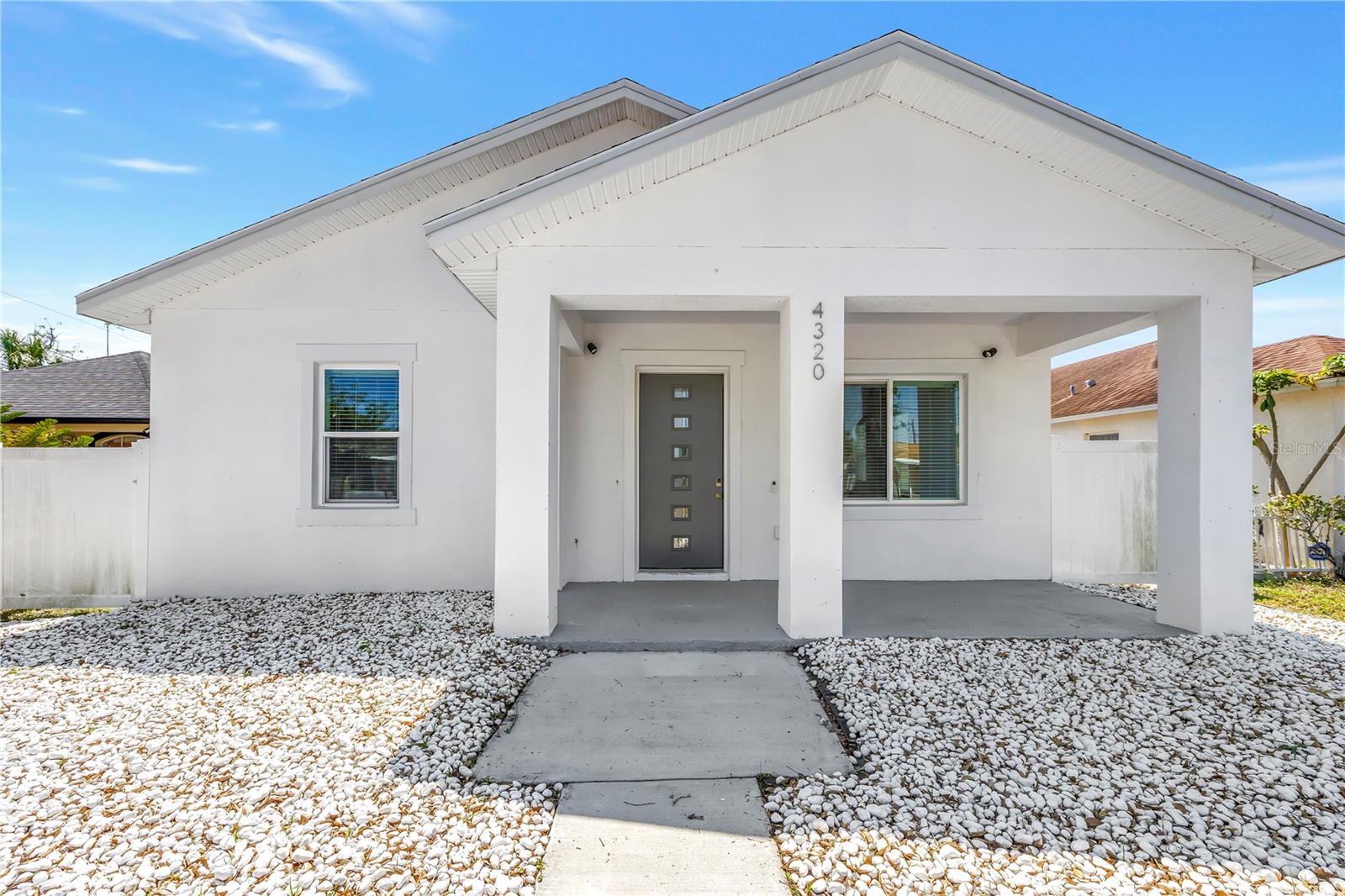 Image 4 of 43 For 4320 56th Avenue N