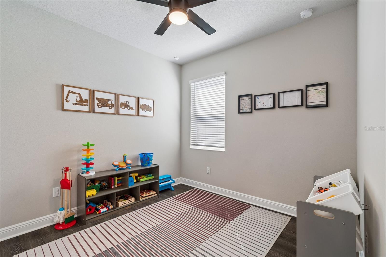 Image 50 of 86 For 4911 Lakeshore Oaks Court