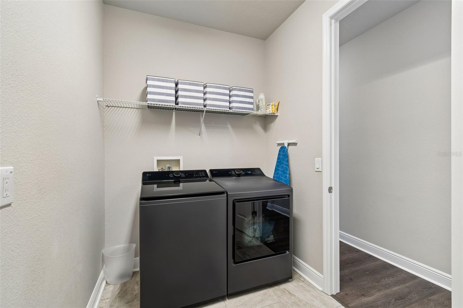 Image 53 of 86 For 4911 Lakeshore Oaks Court