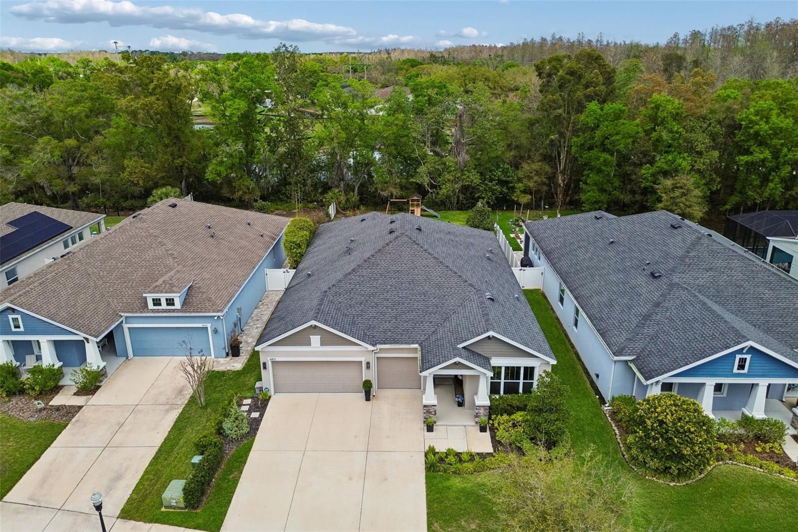 Image 73 of 86 For 4911 Lakeshore Oaks Court