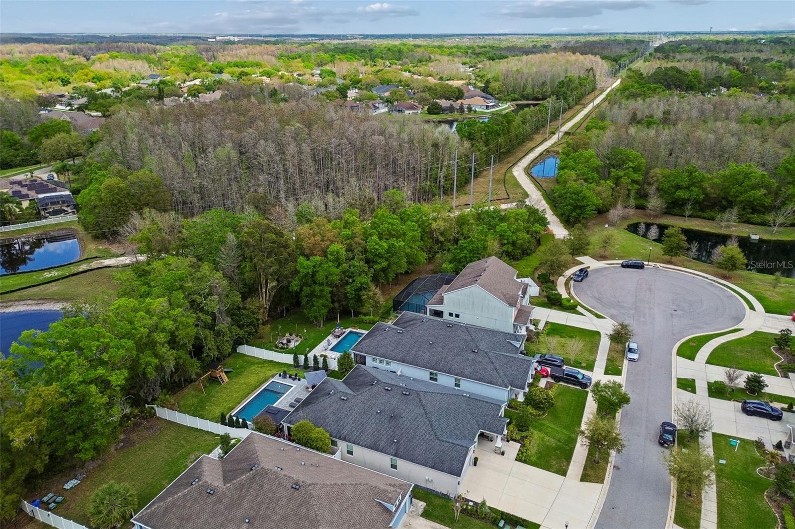 Image 80 of 86 For 4911 Lakeshore Oaks Court