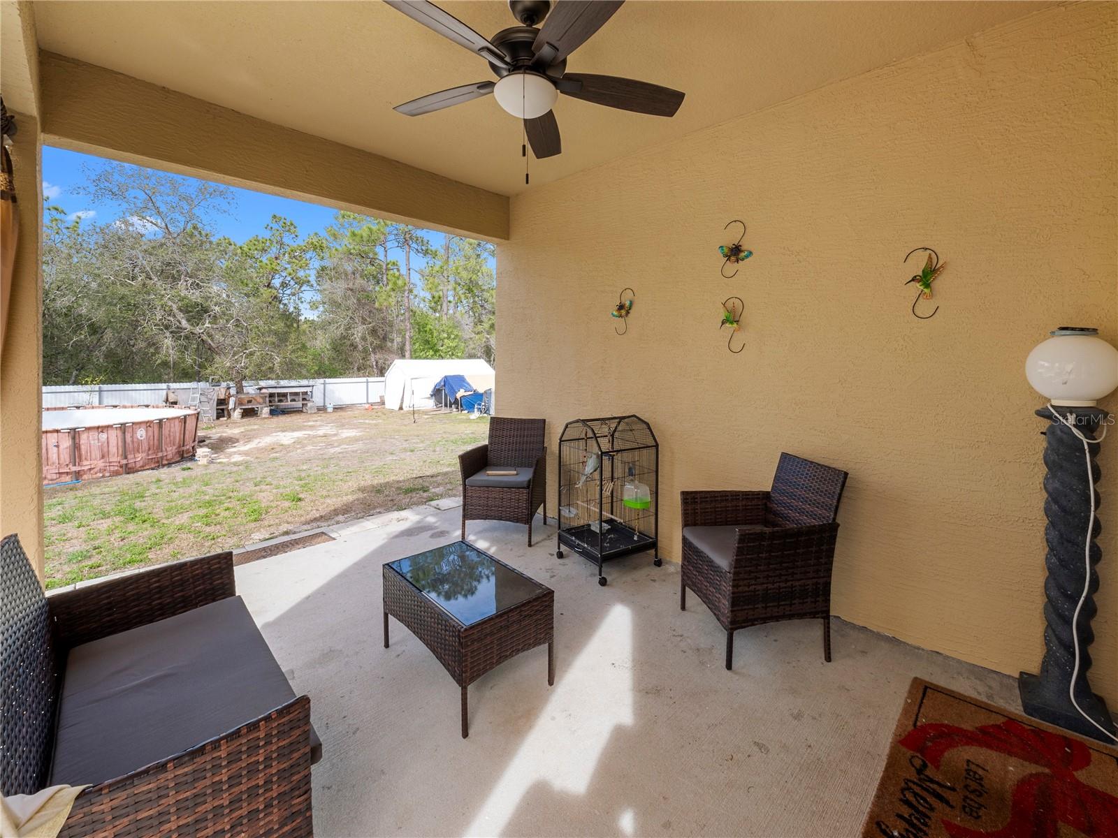 Listing photo id 37 for 13485 Resort Avenue