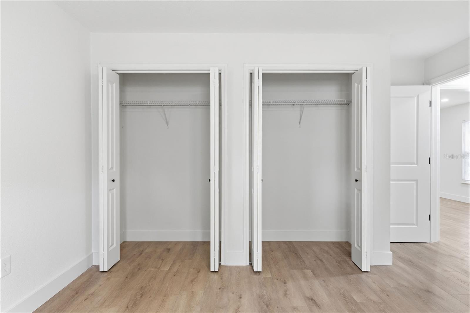 Image 32 of 46 For 11210 Mercedes Street