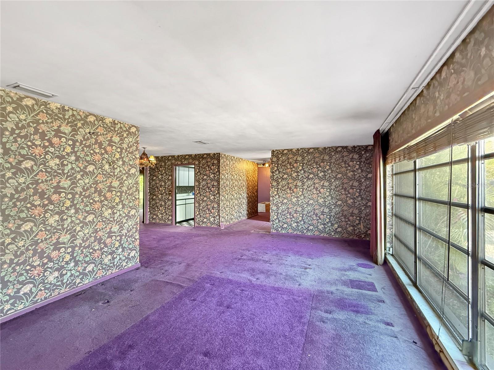 Image 2 of 14 For 2065 Envoy Court