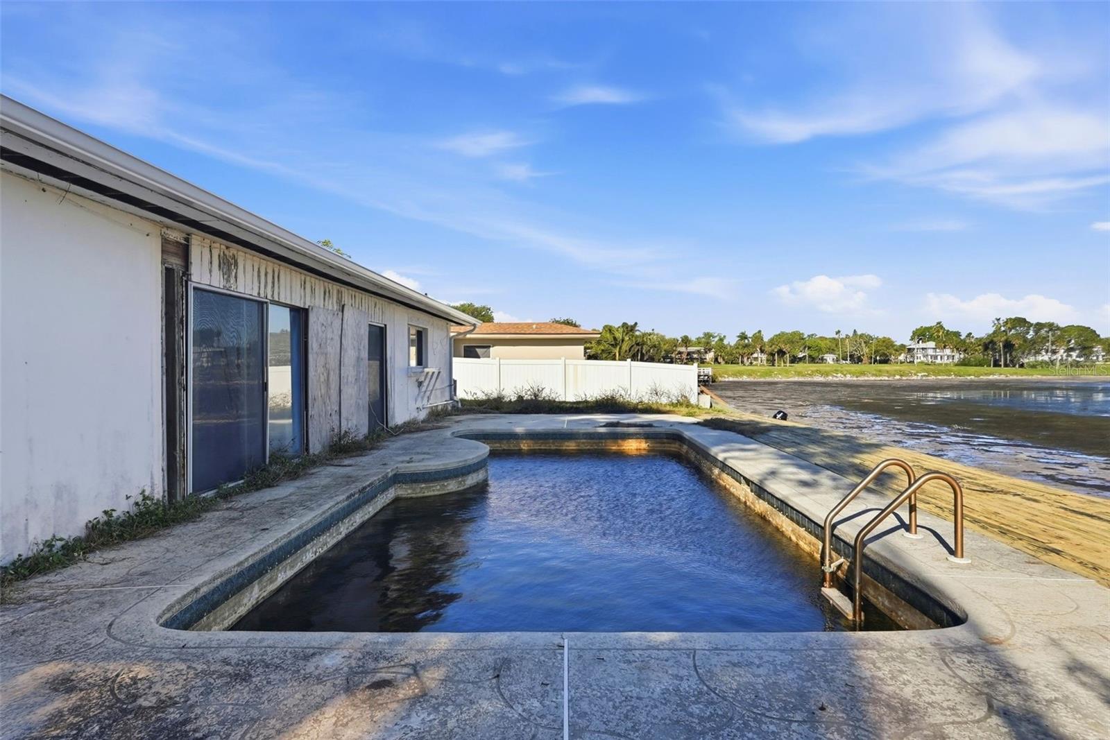 Image 9 of 14 For 369 22nd Avenue Se