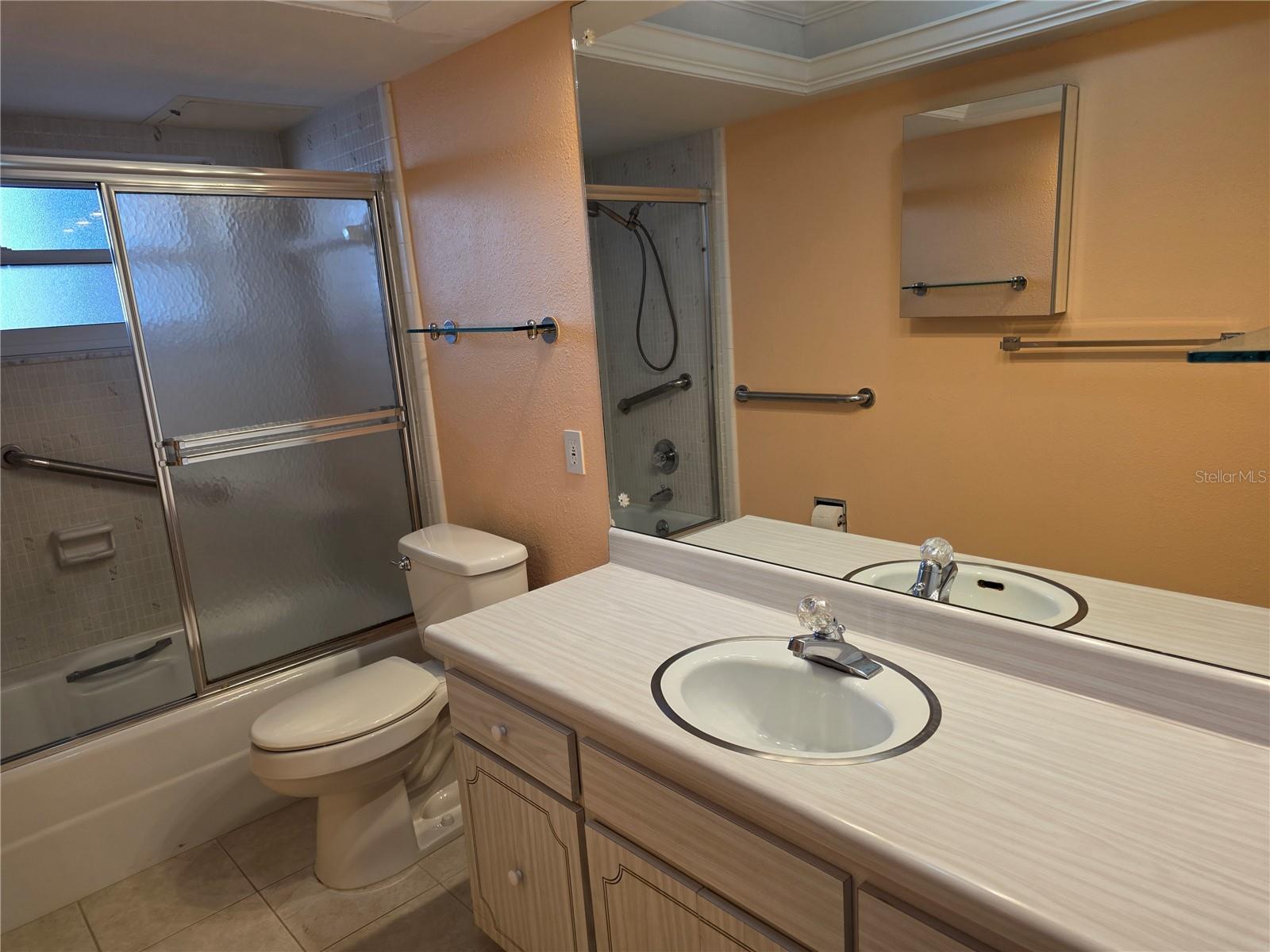 Image 26 of 62 For 5130 Brittany Drive S 301