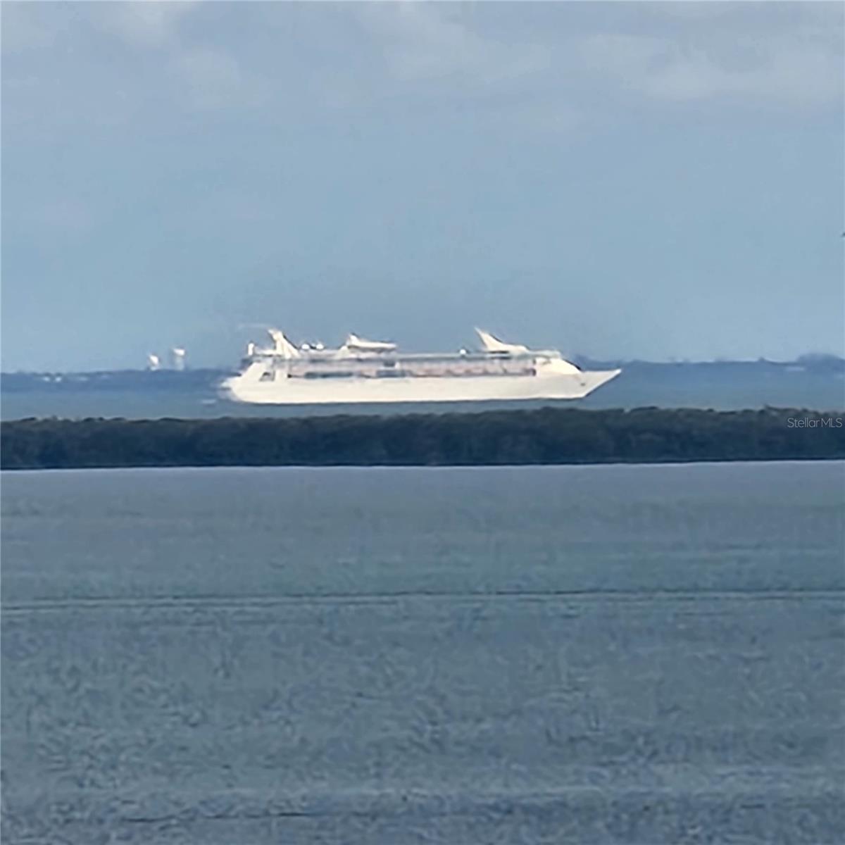 Image 49 of 62 For 5130 Brittany Drive S 301