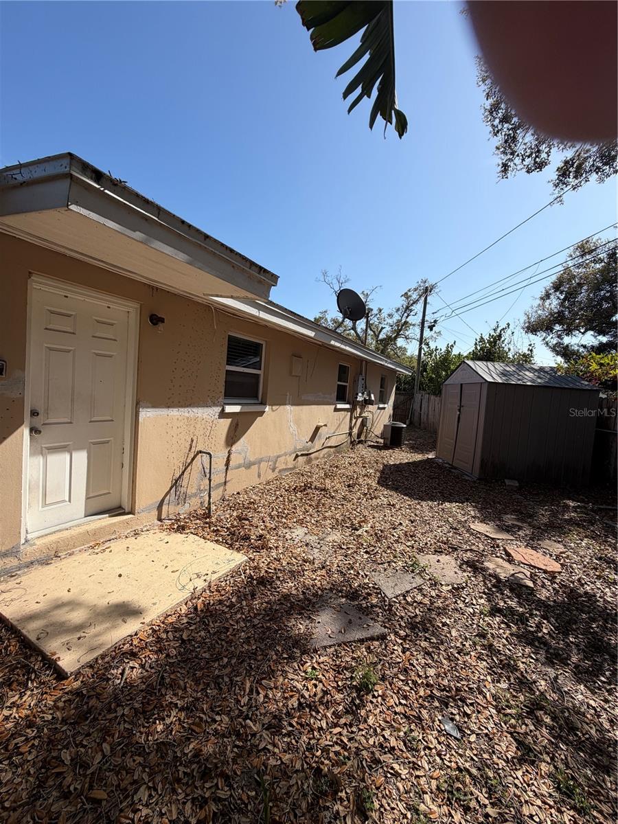 Image 9 of 9 For 972 Cedarwood Avenue