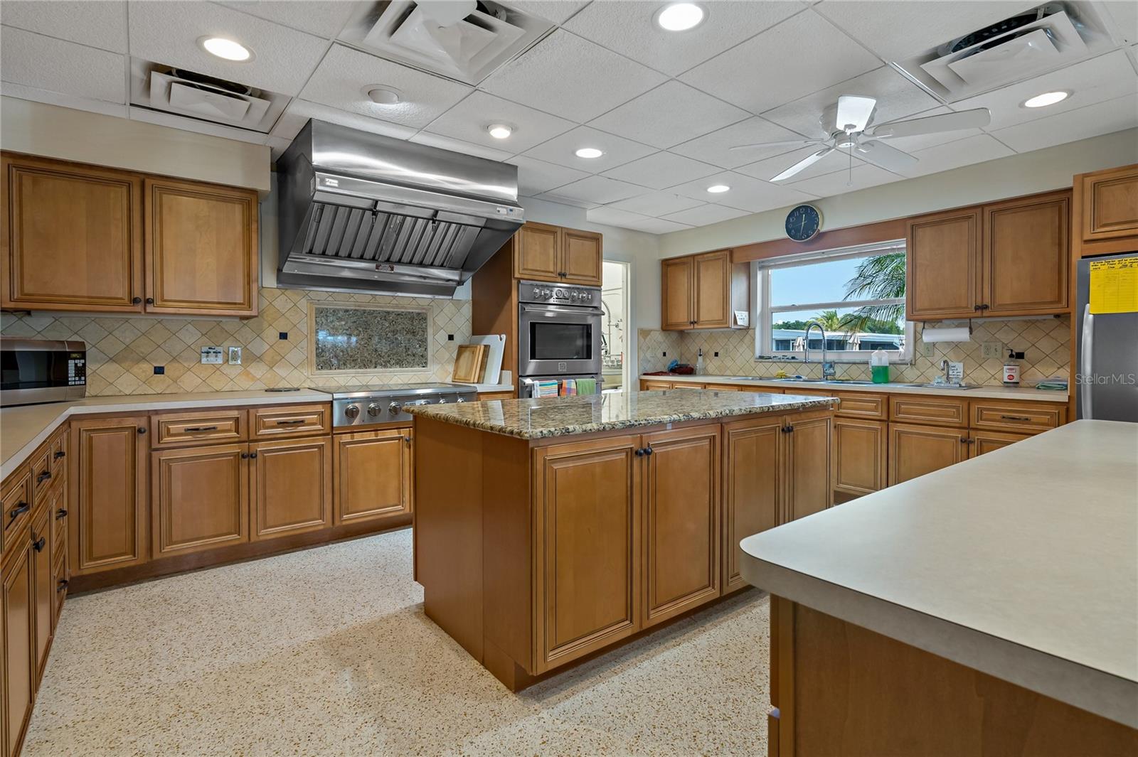 Image 43 of 48 For 3301 Alt 19  611