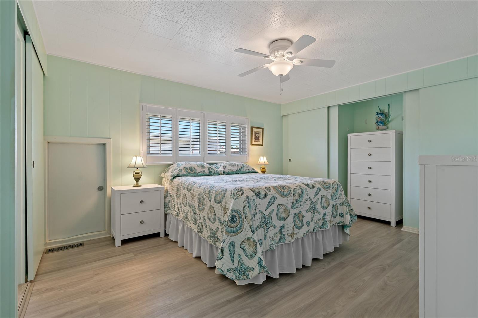 Image 6 of 48 For 3301 Alt 19  611