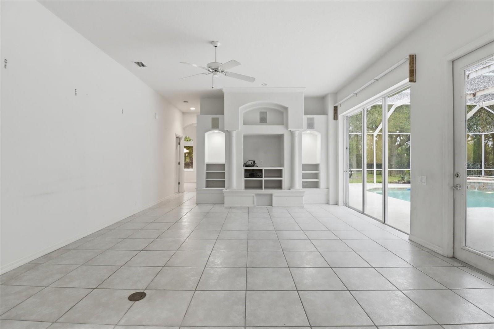 Image 11 of 48 For 103 Albany Lane