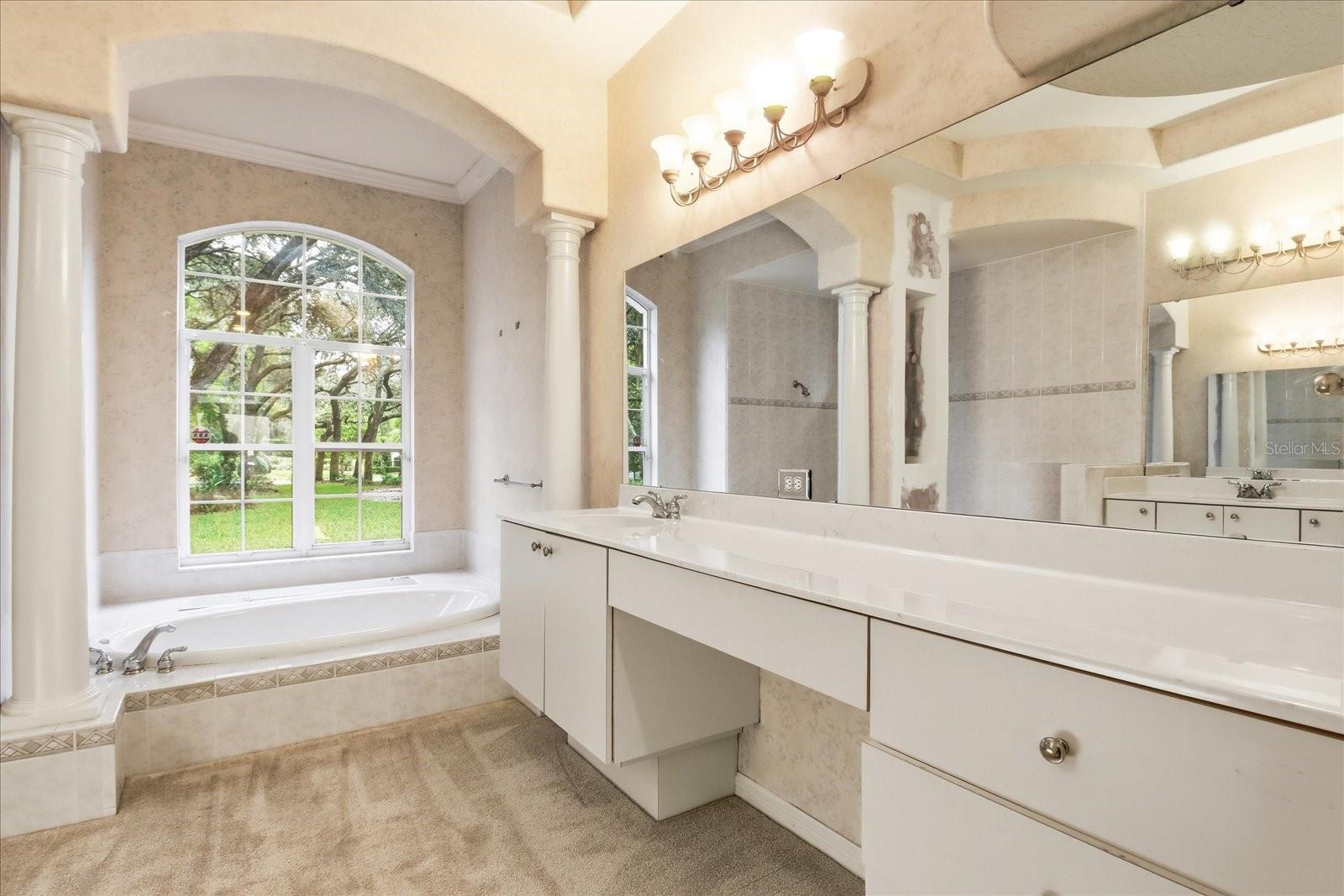 Image 20 of 48 For 103 Albany Lane