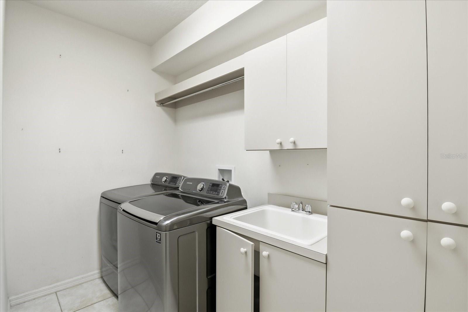 Image 35 of 48 For 103 Albany Lane