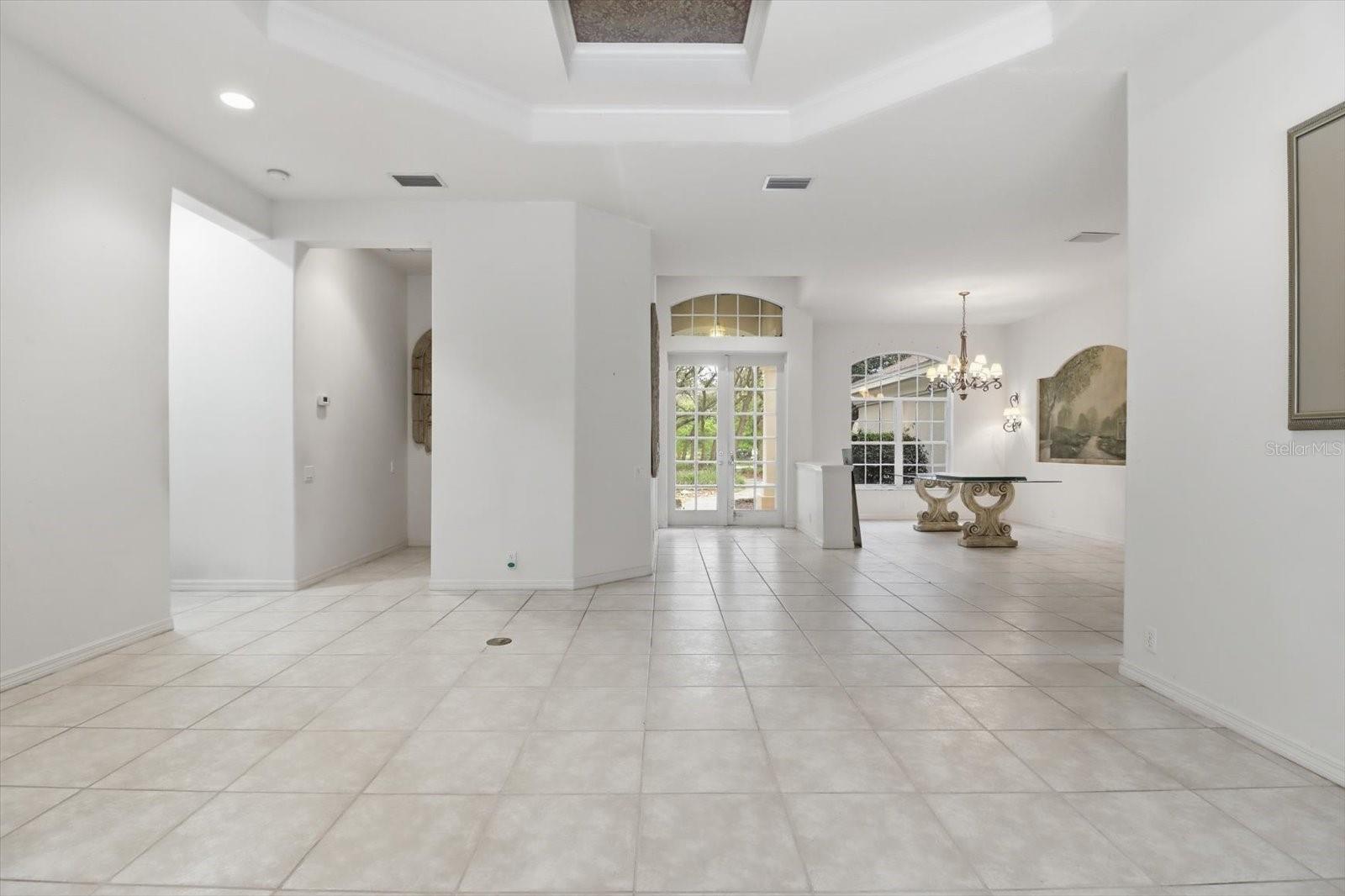 Image 6 of 48 For 103 Albany Lane