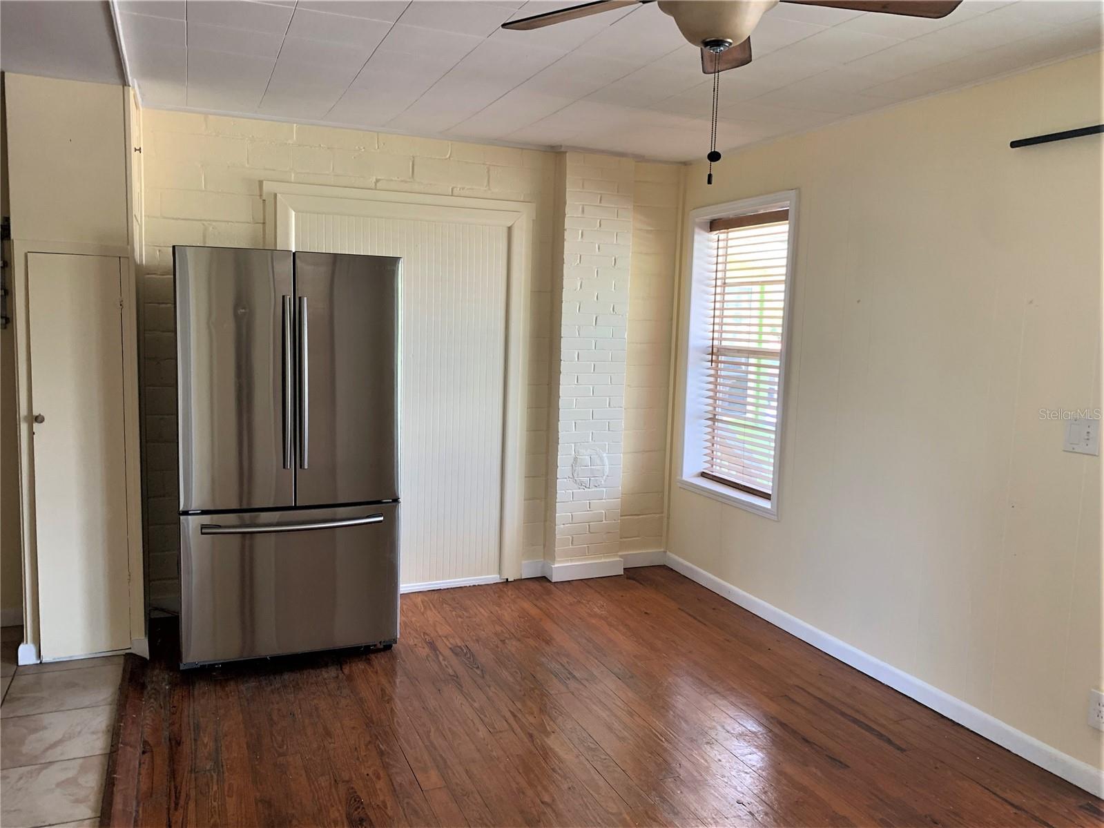 Image 10 of 28 For 61 81st Avenue 3