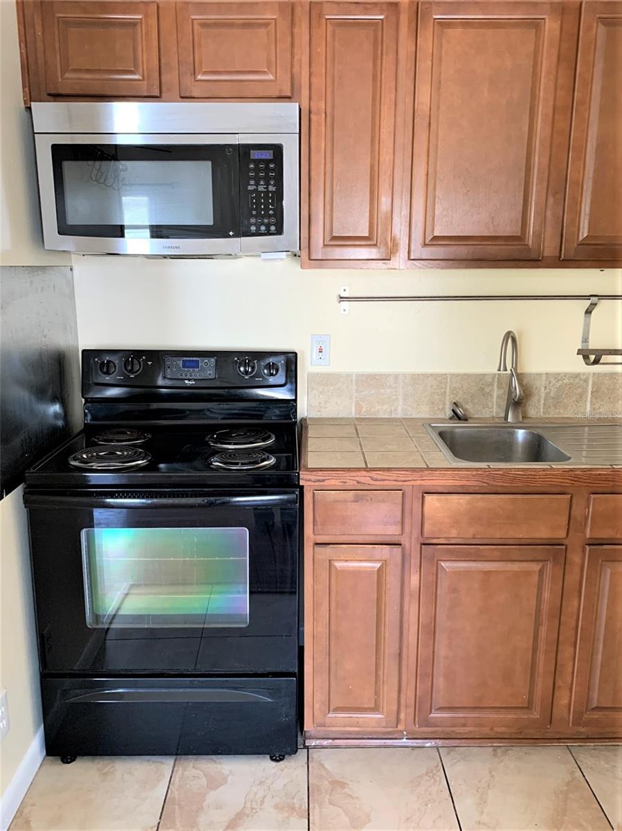 Image 12 of 28 For 61 81st Avenue 3