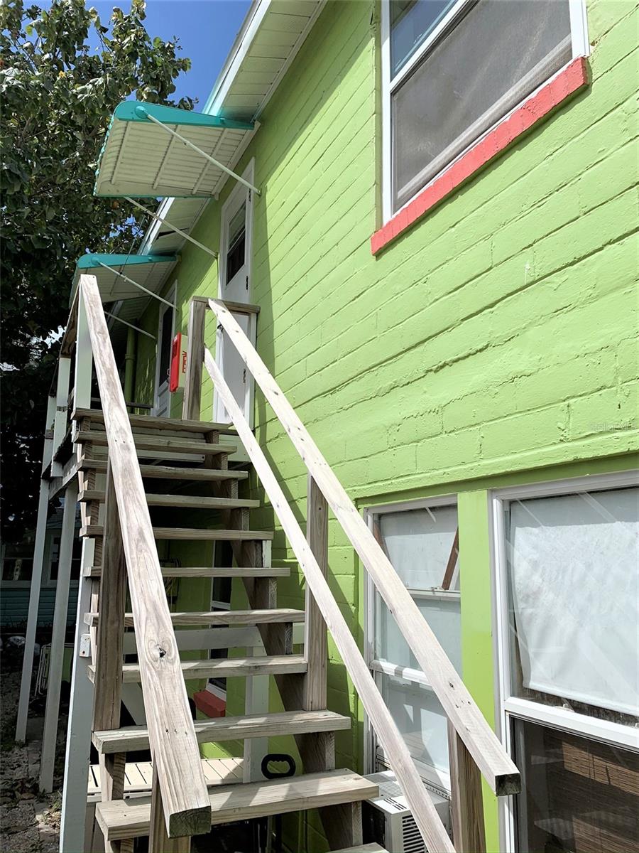 Image 20 of 28 For 61 81st Avenue 3