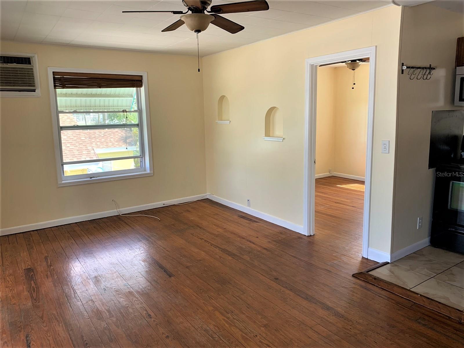 Image 9 of 28 For 61 81st Avenue 3