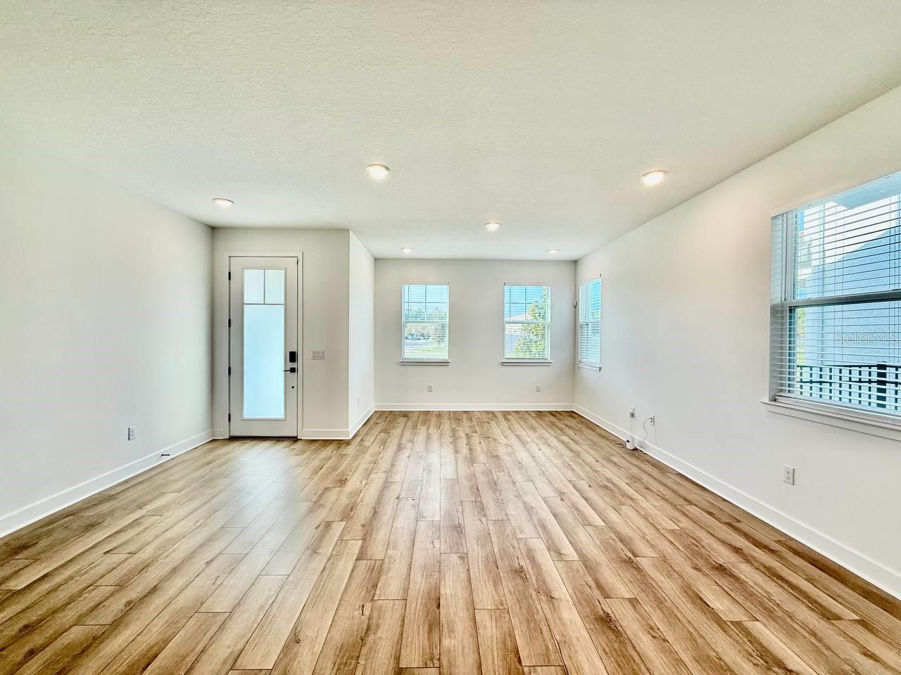 Image 13 of 41 For 2031 Wild Heron Court