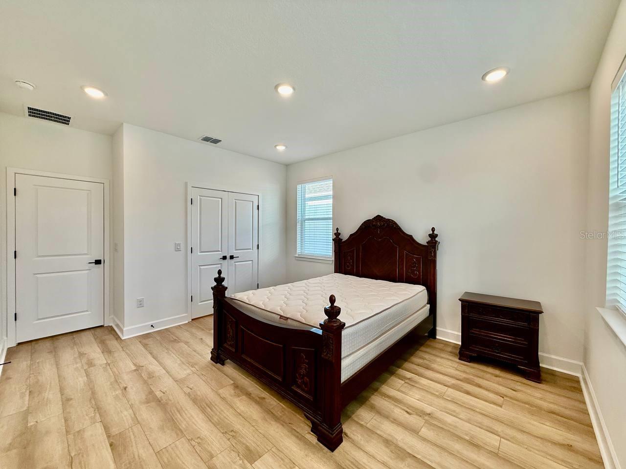 Image 22 of 41 For 2031 Wild Heron Court