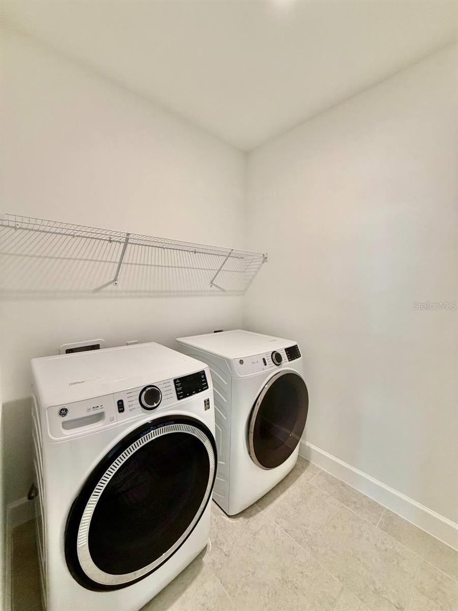 Image 28 of 41 For 2031 Wild Heron Court