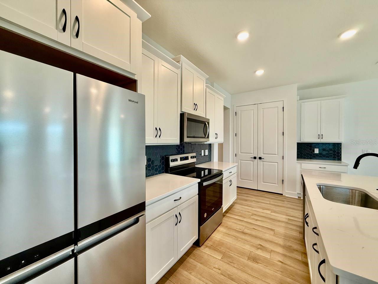 Image 8 of 41 For 2031 Wild Heron Court