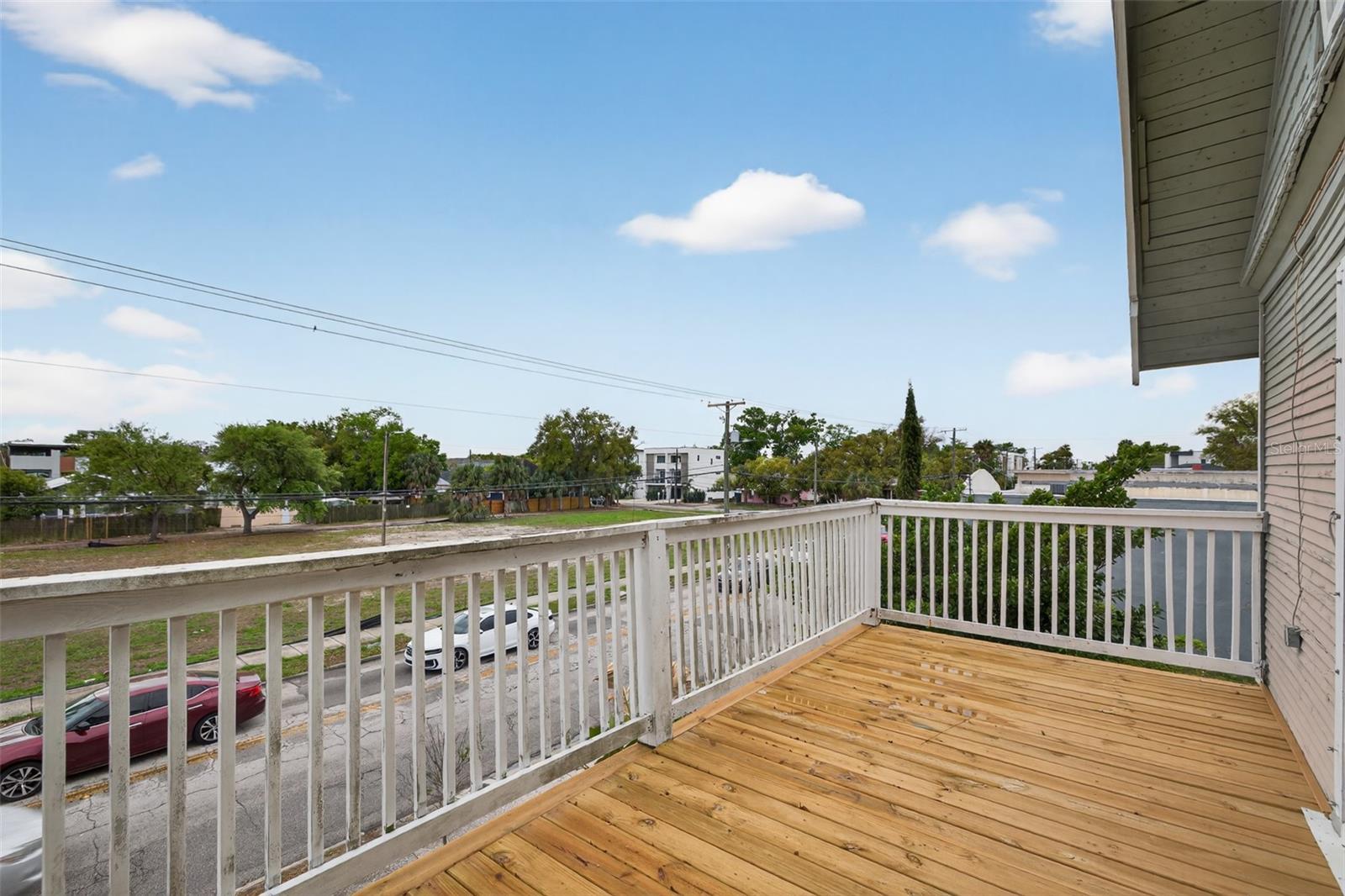 Image 24 of 28 For 105 Columbus Drive