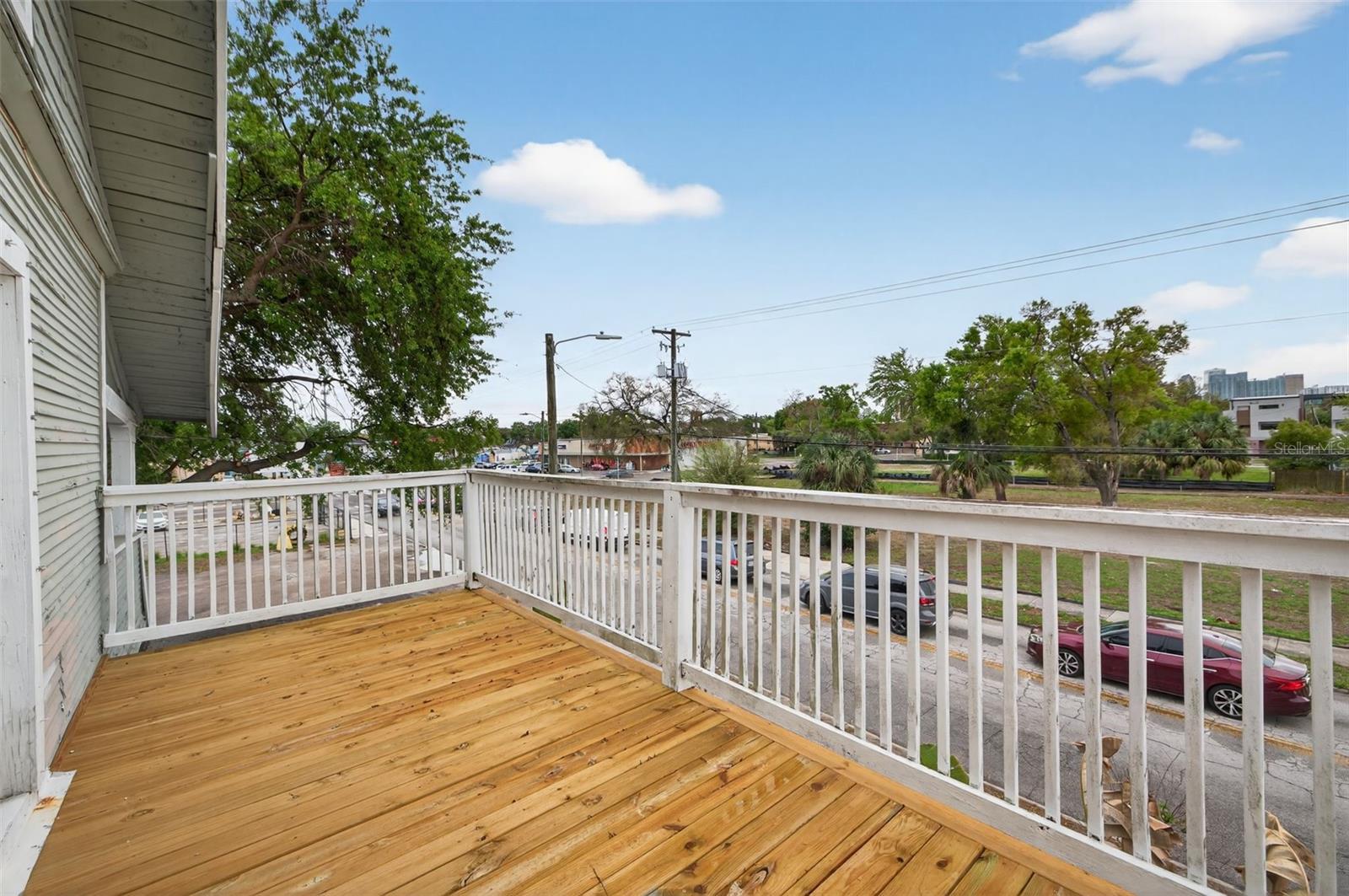 Image 26 of 32 For 105 Columbus Drive