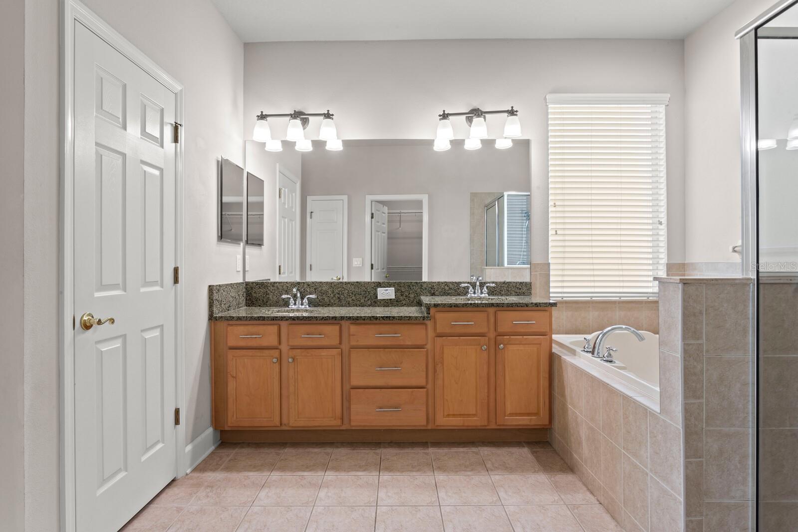 Image 23 of 56 For 12311 Silton Peace Drive