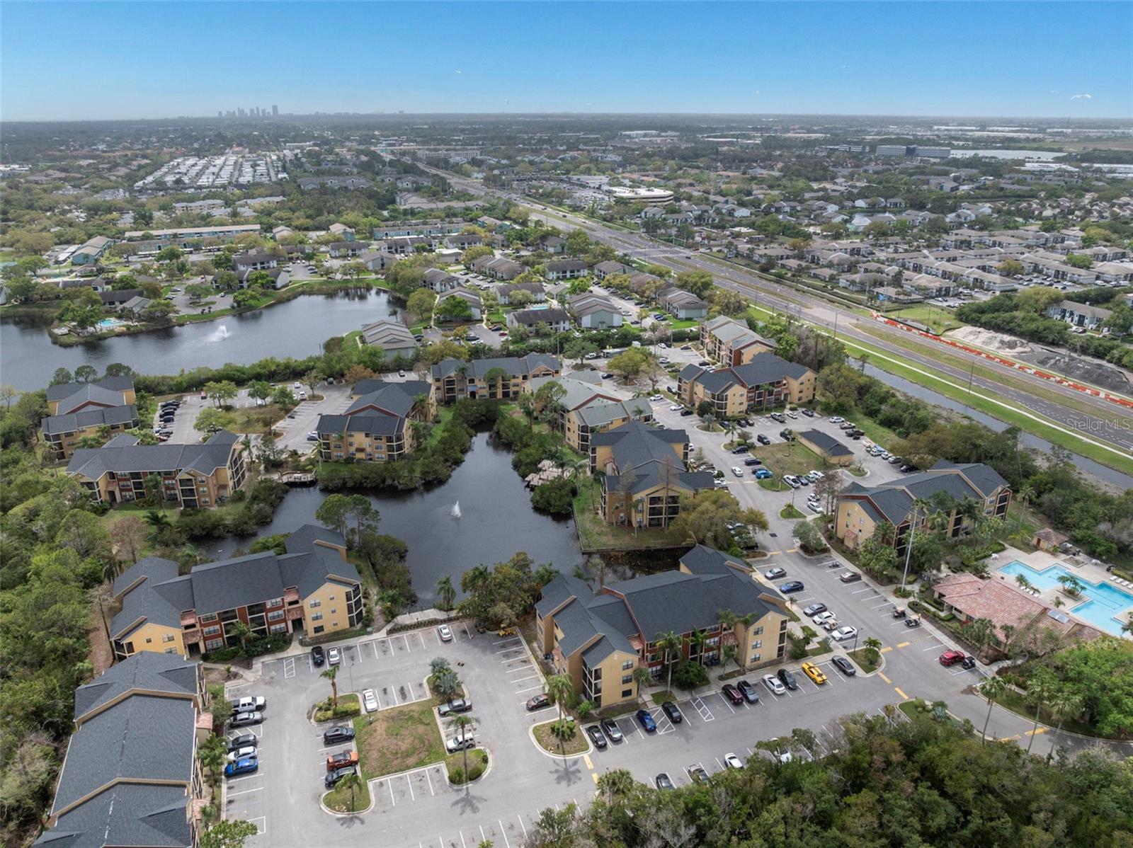 Image 12 of 37 For 11901 4th Street N 3202