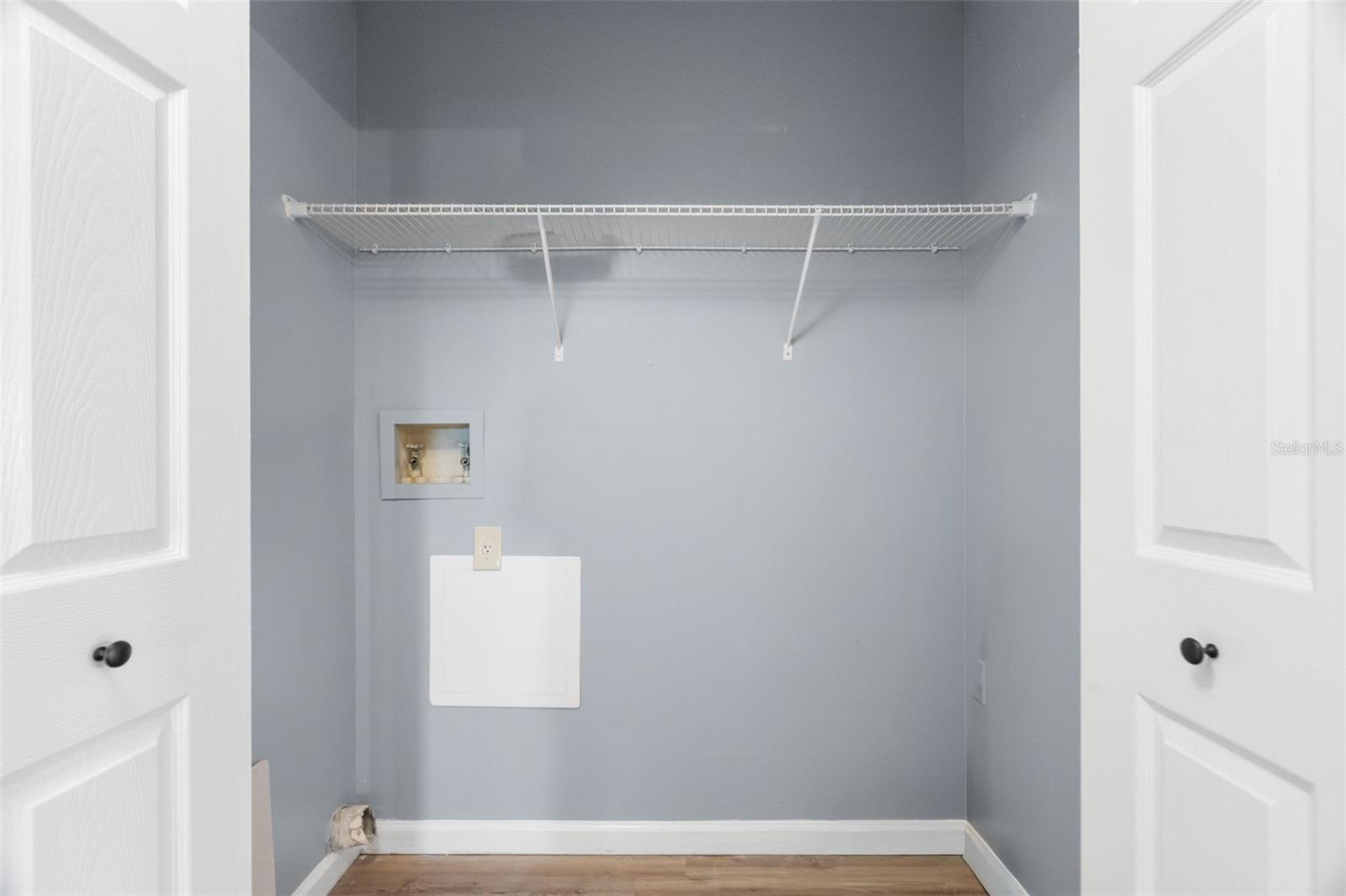 Image 20 of 37 For 11901 4th Street N 3202