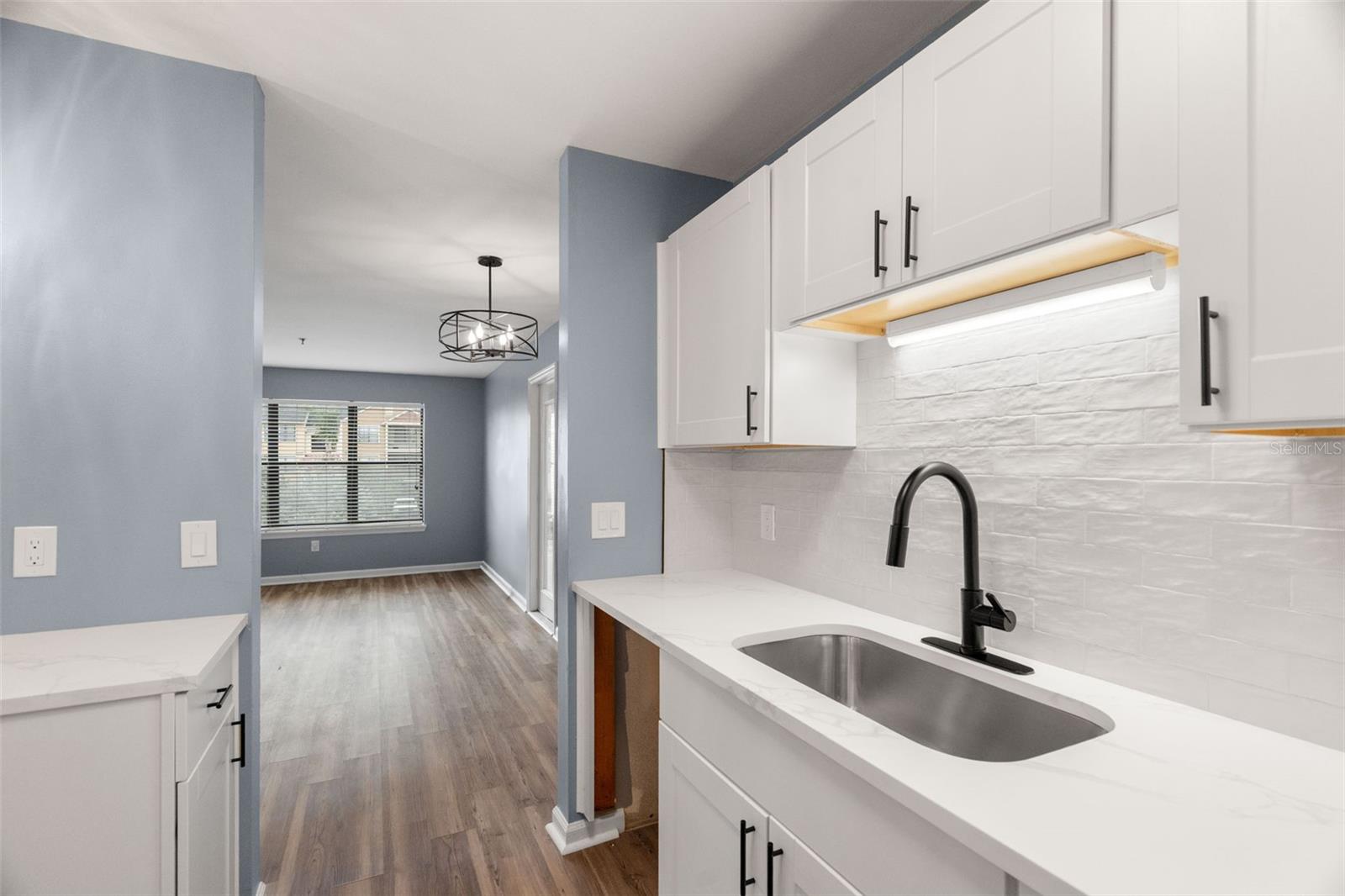 Image 32 of 37 For 11901 4th Street N 3202