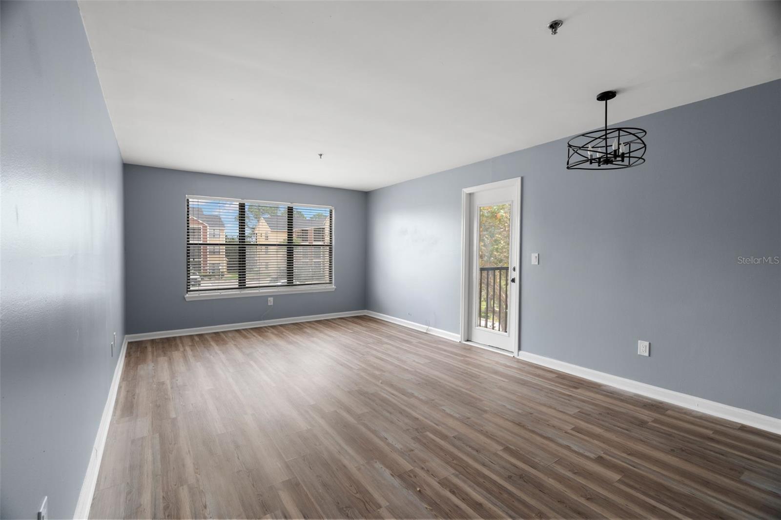 Image 35 of 37 For 11901 4th Street N 3202