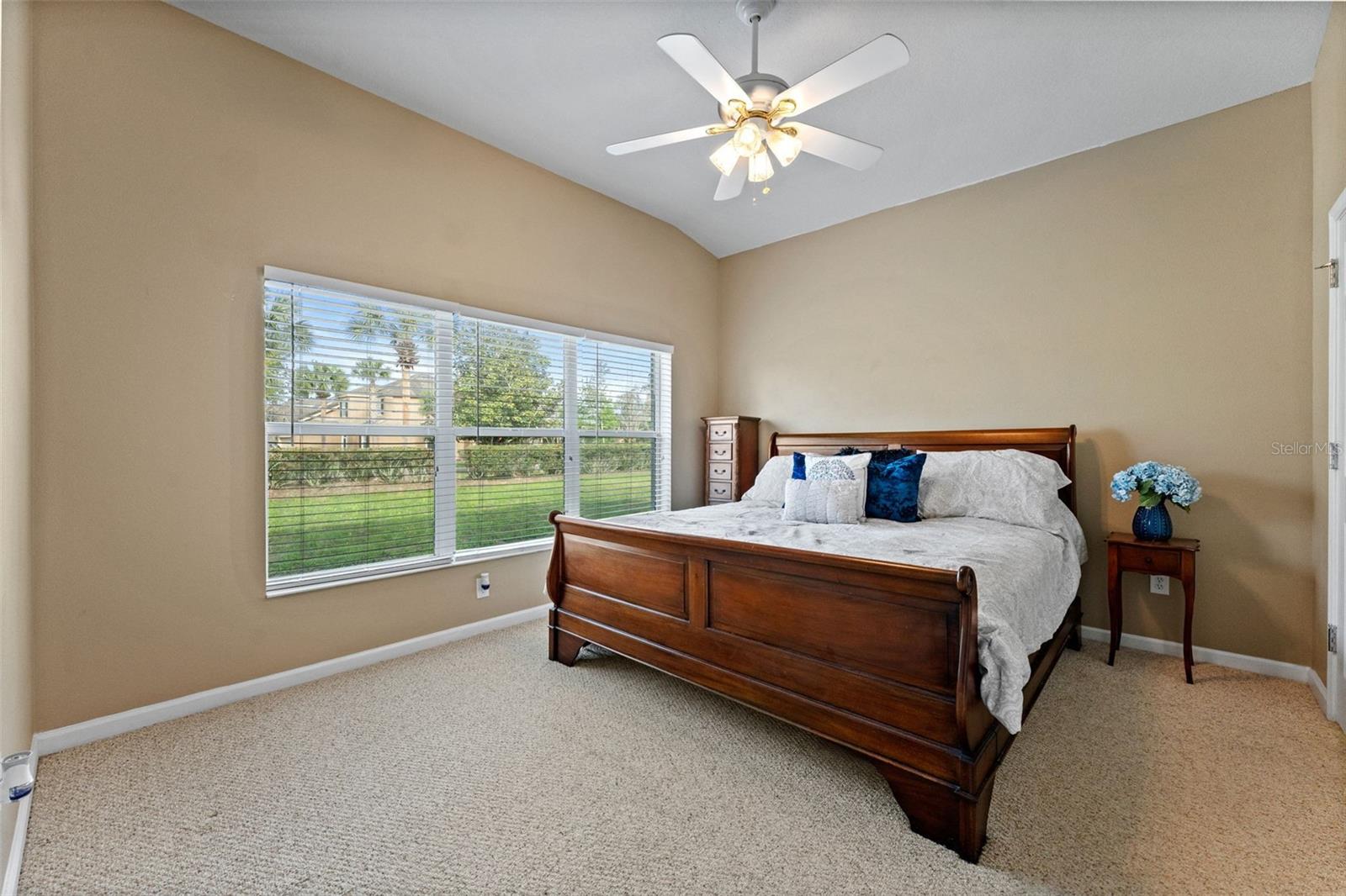 Listing photo id 9 for 496 Sea Holly Drive