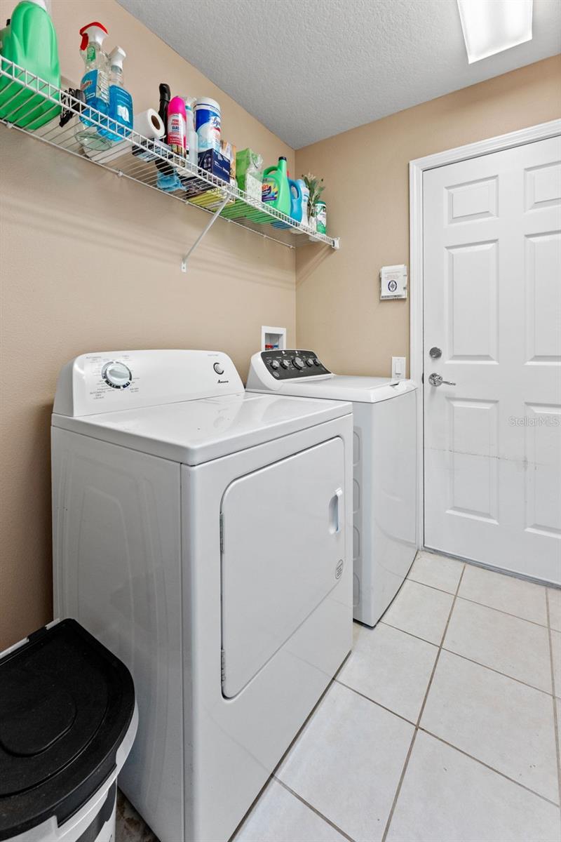 Listing photo id 16 for 496 Sea Holly Drive