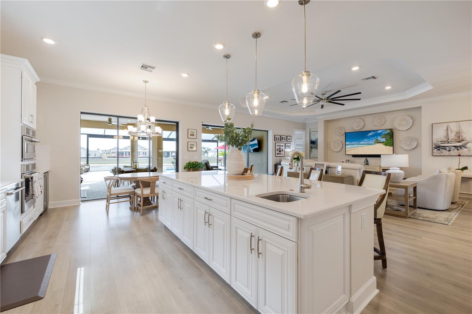 Image 14 of 68 For 17602 Terracina Drive